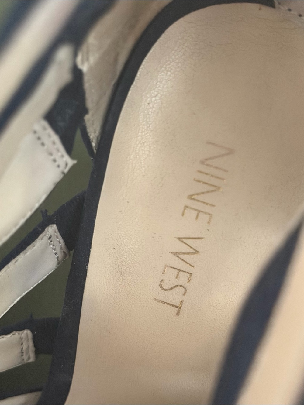 Women’s Suede Strappy Heeled Sandals - Picture 3 of 5